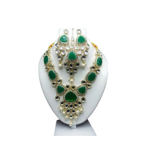 Ladies Party Wear Necklace Set