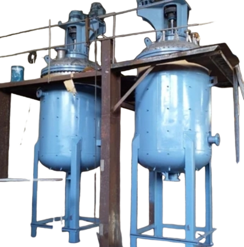 Stainless Steel Agitator Reactors - Capacity: >3 Kl