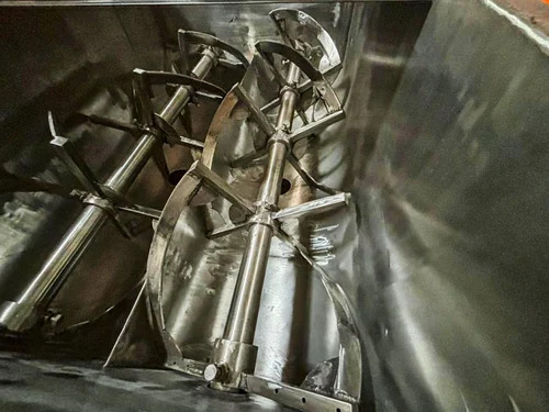 Double Shaft Ribbon Blender