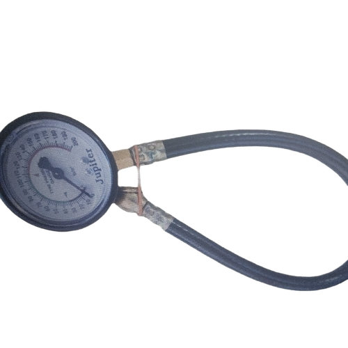 analog pressure gauge