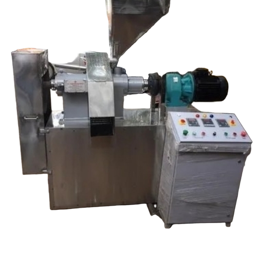 Kurkure Extruder Machine