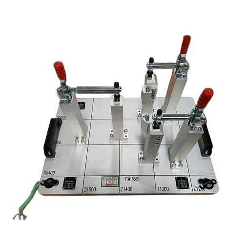 Holding Fixtures - Color: -