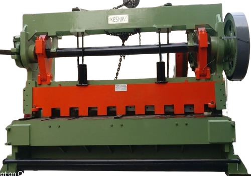 Pneumatic Over Crank Shearing Machine - Automatic Grade: Semi-Automatic