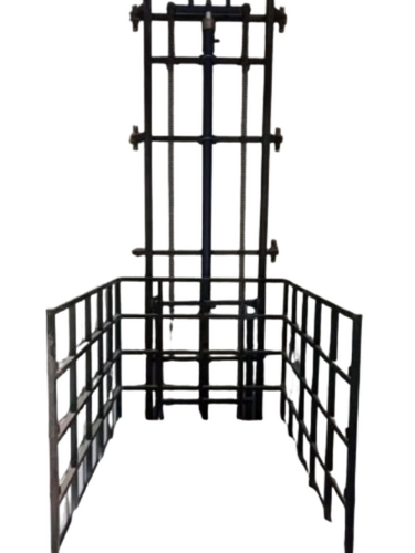 Wall Mounted Lifts - Capacity: 1-2 Ton