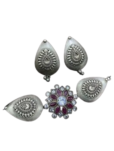 Elegant Design Silver Choker - Earrings Type: Chandelier Earrings