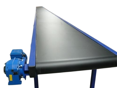 Conveyor Belt Machines - Metal, Standard Size, Black, 440V Electric | Flat Belt Conveyor, Industrial Use, 1 Year Warranty