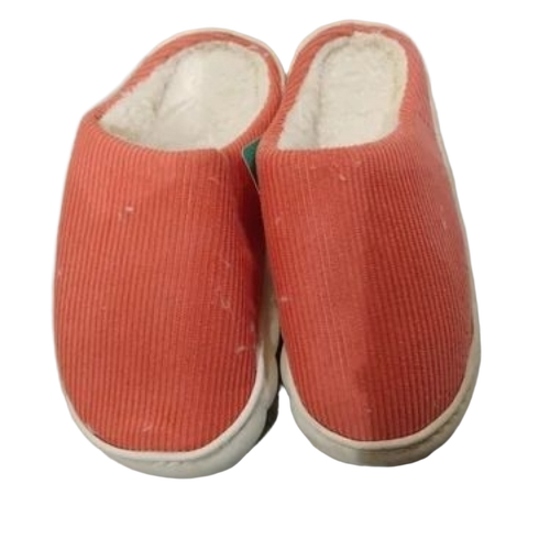 Red Baby Woolen Shoes.  - Design: Standard