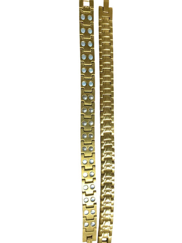 Gold Magnetic Braclet - Design: Smooth Edges And Secure Clasp For All-Day Wear