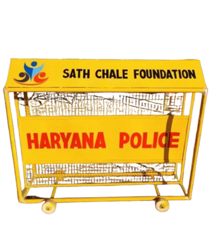 Mild Steel Barricade - Size: 6X2X4 Feet