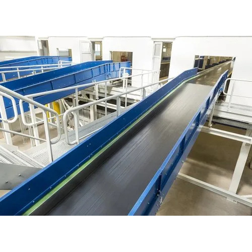 Industrial Belt Conveyor - Material: Ss