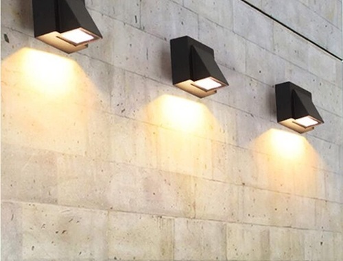 Elevation Light - Metal Standard Size, Black, 220 Volt | Heavy Duty, High Beam, Single Phase Electric