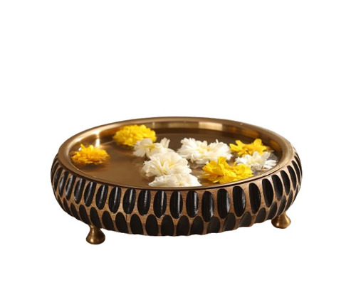 Ritualistic Aavrit Wooden Urli - Color: Gold
