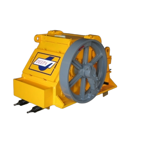 Toggle Jaw Crusher - Cast Iron, Yellow, 380V, 50Hz | High Efficiency, Low Noise, Automatic