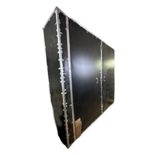 Flight Case - Material: Aluminum