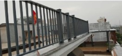 Cast Iron Roof Railing - Finishing: Polish