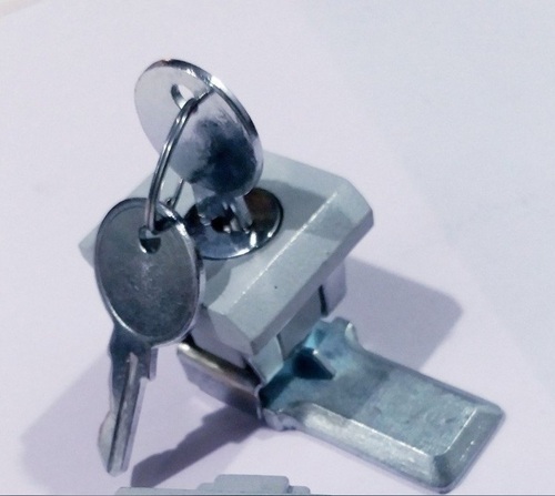 Square Facial 7035 Camlock - Color: Silver