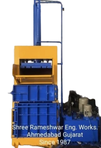 Pet Bottle Baling Machine - Color: Silver