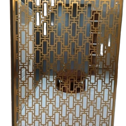 Golden Stainless Steel Partition Screen - Structural Steel, Gold Finish | Sturdy, Corrosion-Resistant, Easy to Clean