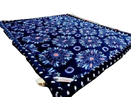 Double Bed Ac Quilt - Pattern: Printed