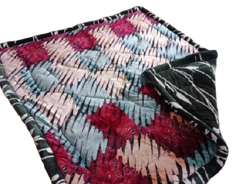 Double Bed Printed Ac Quilt - Size: Full