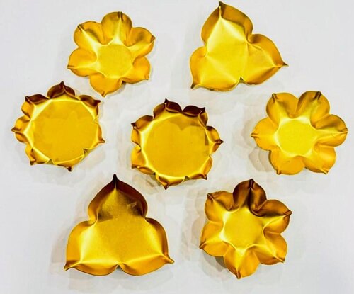 Metal Urli Bowl - Metal, Standard Size, Golden | Stylish, Eco Friendly, Flower Shape, Candle Making