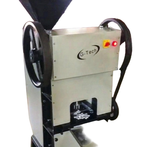 Camphor Tablet Making Machine