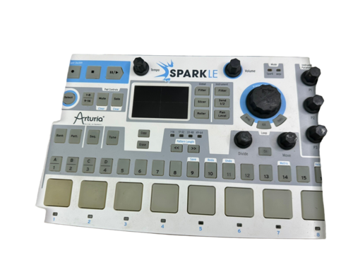 Arturia Sparkle कॉम्पैक्ट हाइब्रिड ड्रम मशीन और मिडी इंटरफेस