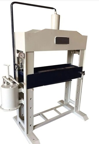 Hand Operated Hydraulic Press