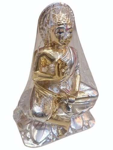 Gautam Swami Statue