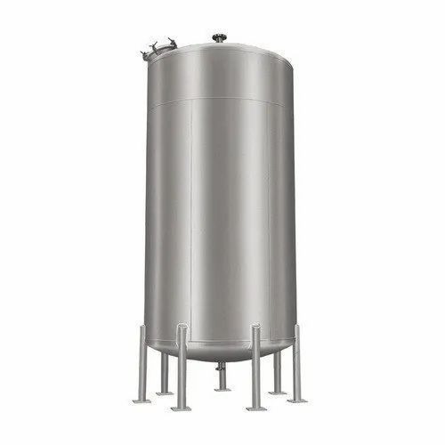 Stainless Steel Milk Storage Tanks - Cylindrical, Vertical, Silver, Leak Proof, Anti-Corrosive, Floor Mounted
