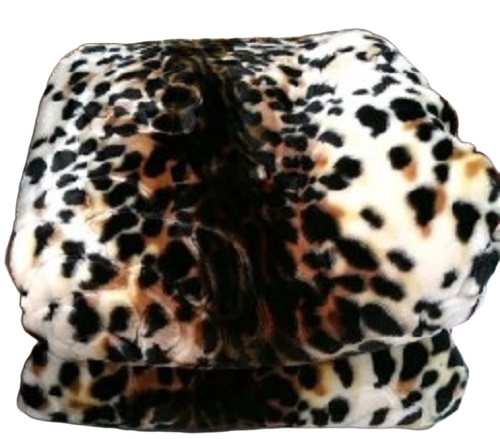 Woollen Blankets - Age Group: Adults