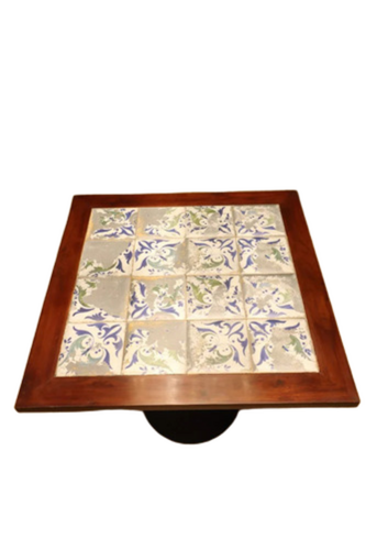 Brown Restaurant Table - Furniture Type: Bar Stool