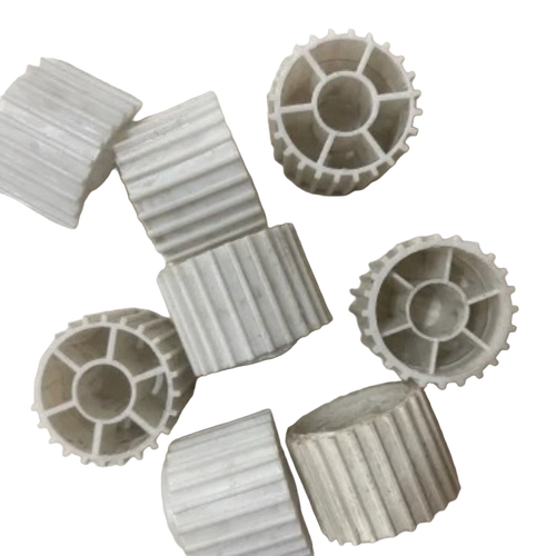 Industrial Mbbr Media - Plastic Standard Size, White, Water Resistant, Crack Proof | Lightweight, Easy To Install, Wastewater Treatment Use