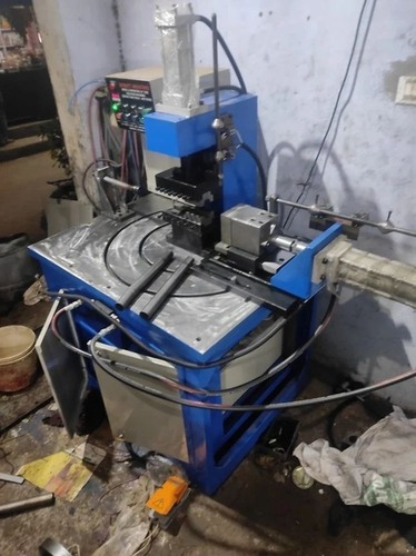 Pipe Cutting Machine