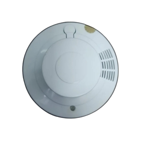 Smoke Detector - White, Round | Low Maintenance, Ceiling & Wall Installation, Fire Fighting Usage