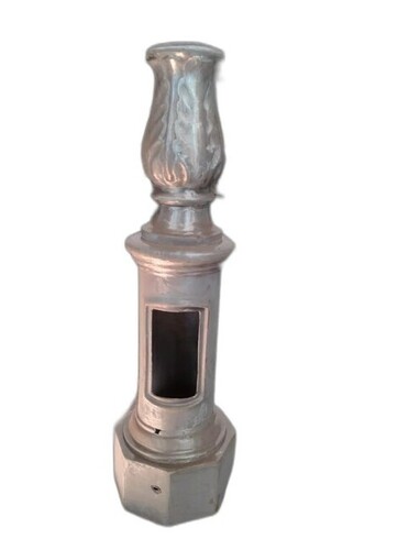 4 Feet Garden Lamp