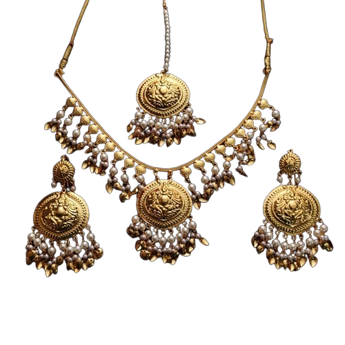 Imitation Necklace Set - Color: Golden