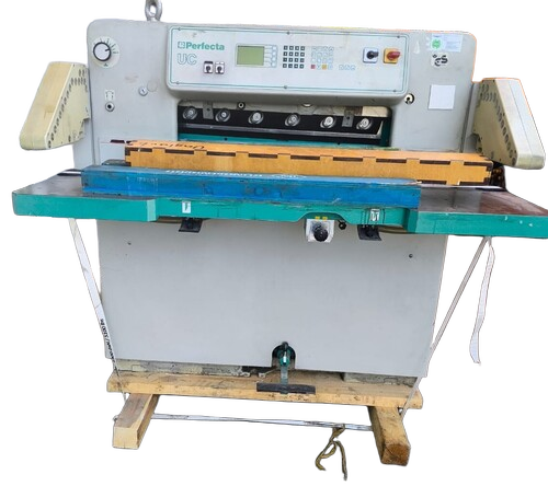 Perfecta 76 UC Cutting Machine