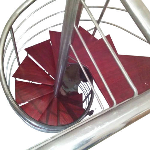Residential Full Spiral Staircase