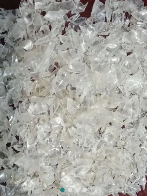 Pet Bottle Plastic Scrap - Color: White
