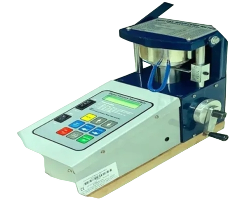 40462-Mini Digital Moisture Meter - Color: Black