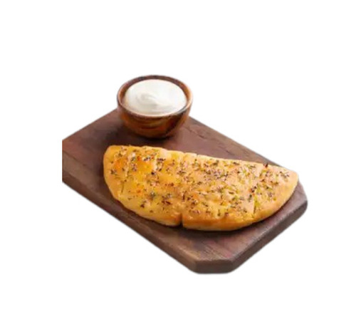 Garlic Bread With Cheese Dip