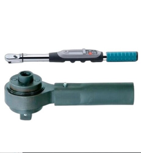 Lightweight torque wrench