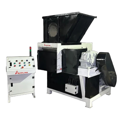 Shredder For Plastic Lumps