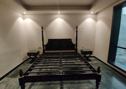 Luxury Wooden Hotel Furniture Bed With Bed Side