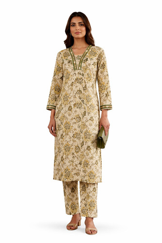 Ladies Kurtis - Pattern: Printed