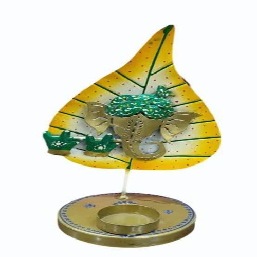 Metal Ganesh Leaf Statue