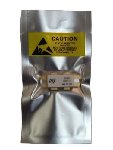 St Sd2932 Rf Transistor - Color: Brown