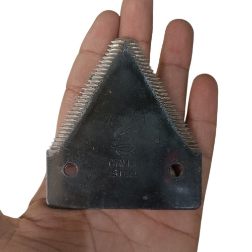 Harvester Class Blades - Material: Metal & Plastic