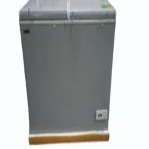 100 L Deep Freezer - Color: White